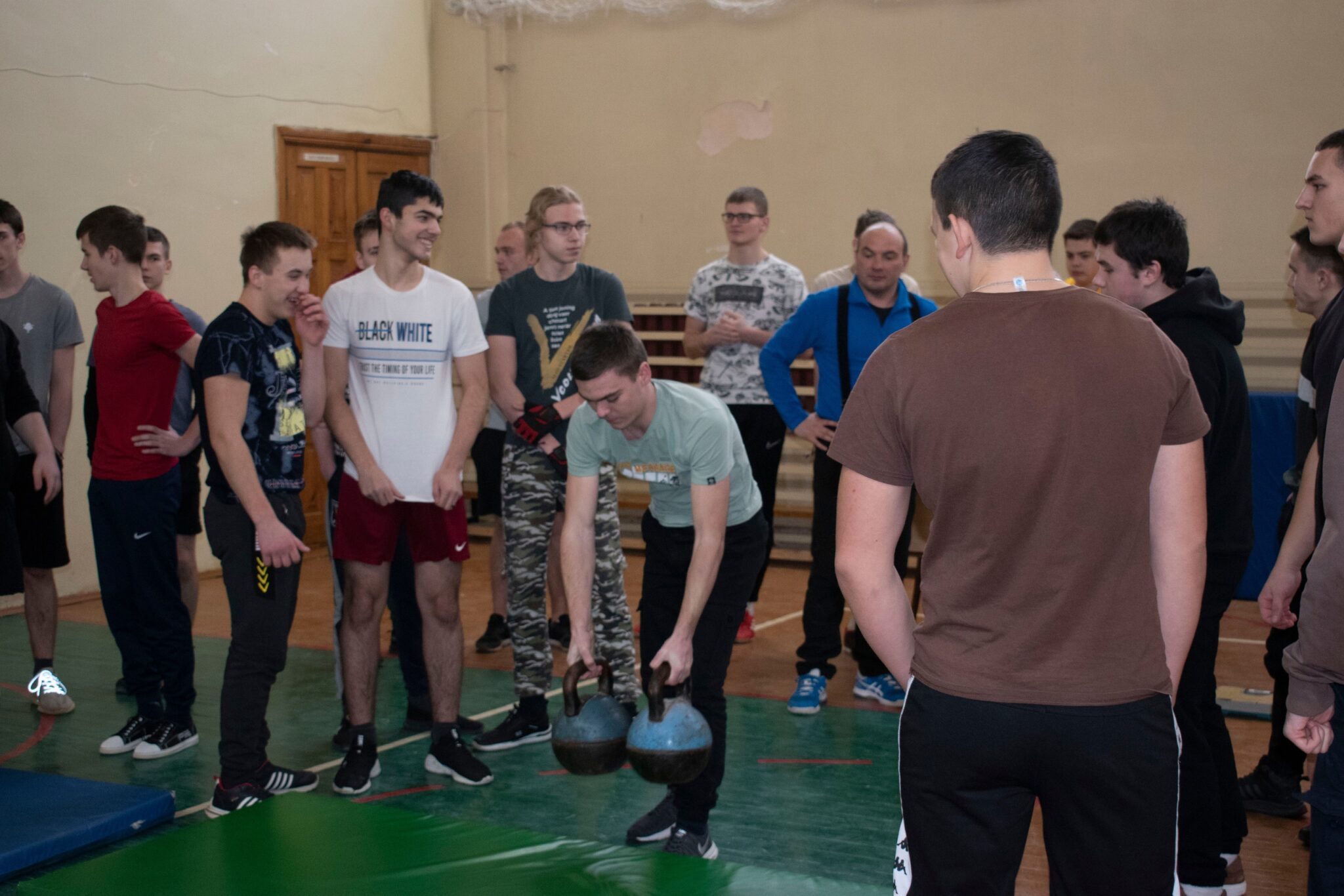 Первый Чемпионат по гиревому спорту